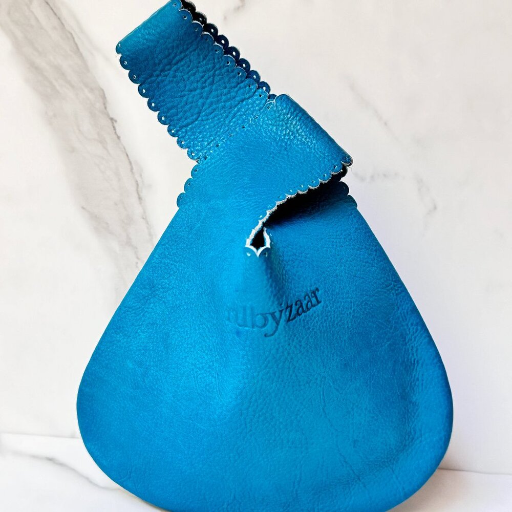 Pre-Owned Pebbled Leather THE DROP Bag/Wristlet From RUBYZAAR, Turquoise